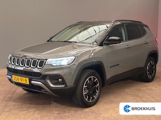Jeep Compass 4xe 240 Plug-in Hybrid Electric Limited Camera | Climate Control | Adaptieve Cruise | 18" Lichmtetaal | LED | Carplay | Leder/Stof | Achteruitrijcamera | Airco (automatisch) | Apple Carplay/Android Auto|telefoonintegratie premium