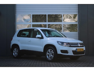 Volkswagen Tiguan 1.4 TSI Easyline 122pk Airco/Cruise/Stoelverwarming/PDC/RadioCD/Elek.Ramen/C.V./16"LM/Isfofix/Trekhaak/6-BAK