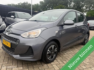 Hyundai i10 1.0i i-Premium NAVI / AIRCO / CRUISE / CARPLAY / LMV