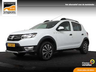 Dacia Sandero 0.9 TCe S&S Stepway Lauréate, Orig.NL | Navi | PDC | Trekhaak | Cruise Control - RIJKLAAR