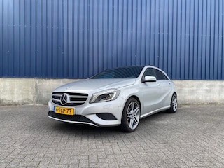 Mercedes-Benz A-klasse 180 Ambition / PANO dak / Camera / Trekhaak etc.