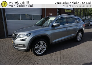 Skoda Kodiaq 1.5 TSI 150PK AUTOMAAT BUSINESS EDITION ORIGINEEL NEDERLANDS PANORAMADAK XENON-LED CAMERA TREKHAAK LEDER-ALCANTARA STOELVERWARMING ADAPTIEVE CRUISE ANDROID-APPLECARPLAY NAVI ENZ...