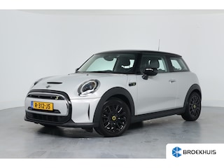 Mini Mini Collection 33 kWh | Navigatie | Climate Control | LED | Sportstoelen | Zwart dak