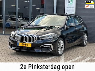 BMW 118i Business Edition Plus/SFEERVERLICHTING/NAVI/NL-AUTO NAP!!