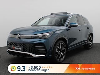 Volkswagen Tiguan 1.5 eHybrid R-Line Edition 272PK DSG Trekhaak, Pano-Schuifdak, Adaptieve Cruise Controle, Achteruitrijcamera, Side Assist, Keyless, DCC, Alarm, Stoel-Stuurverwarming, Elektr. Achterklep, 20" LM Velgen