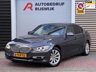 BMW 320i Executive Sport Navi/Led