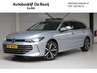 Volkswagen Passat Variant 1.5 eTSI Elegance Navigatie | Panoramadak | H.U.D. | 18" Velgen