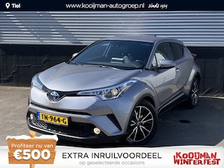 Toyota C-HR 1.8 Hybrid Bi-Tone Plus Trekhaak, dodehoek detectie, navigatie, stoel- & stuurverwarming, achteruitrij camera, parkeersensoren, lederen bekleding, Volledig dealeronderhouden