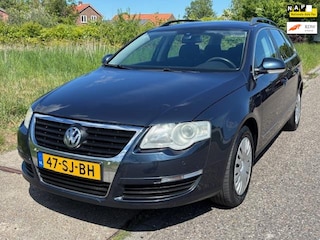 Volkswagen Passat Variant 2.0 FSI Comfortline Automaat ECC Audio-CD/Navigatie ESP ABS Electric pakket Cruisecontrol Apk 21/03/2026
