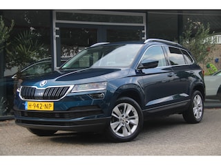 Skoda Karoq 1.5 TSI ACT Business Edition | Virtual Cockpit | Trekhaak | Achteruitrijcamera |