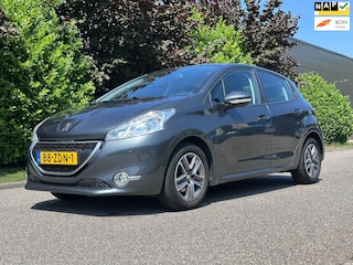 Peugeot 208 1.2 VTi 5DR*Navigatie*NAP*Cruise*Clima*LM velgen*Parkeersensoren*Dealer onderhouden*Distributie VV*