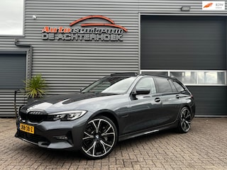 BMW 3-serie Touring 330e | 292PK | Pano | 20'' inch| ACC | Shadowline