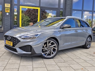 Hyundai i30 Wagon 1.5 T-GDi MHEV N Line | Parkeer Camera | Parkeer Sensoren V + A | Stoel- en Stuurverwarming | Navi | Climate Con