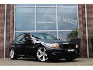 BMW 320i E90 M Sport Edition M-sport | M-pakket | Automaat | NL auto | Xenon | Navi | Leer | Sportstuur | Cruise-control | 18 inch | PDC | Sportstoelen | Climate control | ➡️