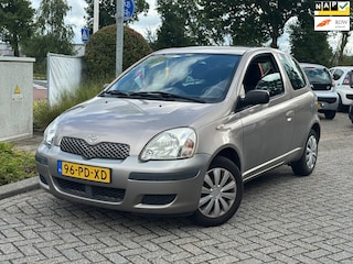 Toyota Yaris 1.3 VVT-i Idols nieuwe apk