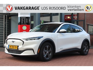 Ford Mustang Mach-E 75kWh | 18X op Voorraad | Carplay | Camera | Adaptive Cruise & Climate Control | Stoel & Stuur Verwarming | Leder | Privacy | PDC | Navigatie |