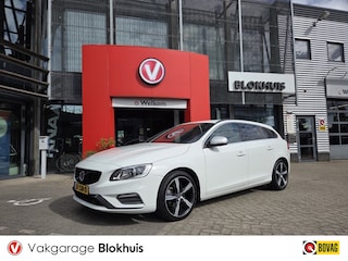 Volvo V60 1.5 153PK T3 R-Design | Navi | Leer | Trekhaak