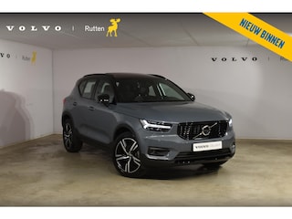 Volvo XC40 T3 163PK Automaat R-Design / 360 Camera / Panorama Dak / Harman Kardon / Elektrische Bestuurderstoel / Stuur & Stoelverwarming / Trekhaak /