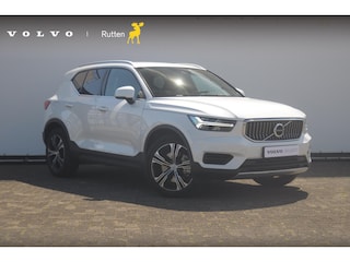 Volvo XC40 1.5 T4 Recharge Inscription / Adaptieve cruise control / BLIS / Lederen Bekleding / Elektrische stoel met geheugen / Parkeersenoren met camera / Elektrische achterklep / Apple carplay