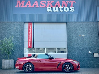 BMW Z4 Roadster (g29) M40i / M-Sport / Cognac interior / Hud / Harman Kardon / San Francisco red / ONLY 27735KM!