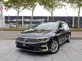 Volkswagen Passat Variant GTE 1.4 TSI PHEV 218PK | Panodak | 360° | Head-up | Standkachel | Virtual | Keyless | Memory | IQ Light | Trekhaak |