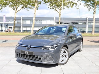 Volkswagen Golf GTE 1.4 eHybrid PHEV 245PK | Adaptive Cruise | Carplay/Android | Virtual | Trekhaak Elektrisch | LED | 17"Inch |