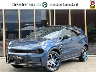 Lynk & Co 01 1.5 PHEV | Zwarte hemel | Pano |