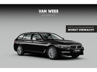 BMW 5-serie Touring 540i G31 xDrive High Executive | 2e eigenaar | 340 pk | Dakraam | 19 inch | LED | Head up | Stoelverwarming | Stuurverwarming | Trekhaak | Leer | Automaat | ➡️