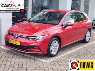 Volkswagen Golf 1.0 eTSI LIFE DSG Virtual Cockpit | Clima | Carplay/Android