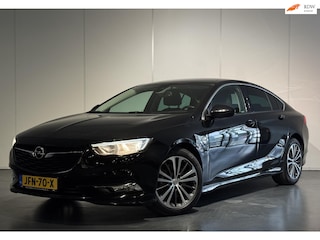 Opel Insignia Grand Sport 2.0 Turbo 4x4 GSi OPC-Line AUT /BOSE/KeyLess/ACC/Virtual/PDC+Cam/LED/CarPlay