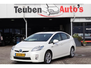 Toyota Prius 1.8 Aspiration Foto's volgen, auto moet nog gereinigd worden.