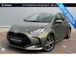 Toyota Yaris 1.5 Hybrid 130 Executive Stoel- & Stuur verwarming, HUD, Dodehoek detectie, Parkeersensoren rondom, JBL, LED, Leder met premium stof, Smart Key