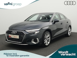 Audi A3 Limousine 35 TFSI 150 pk S-tronic Business edition | Navigatie | Climatronic | Parkeersensoren achter | DAB