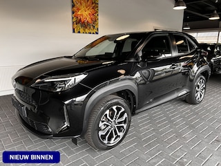 Toyota Yaris Cross 1.5 Hybrid Executive navigatie / all-season banden / stuurverwarming /