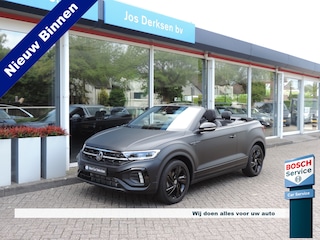 Volkswagen T-Roc 1.5 TSI R-Line Edition Black - Leer | ACC | Nav | Stuur/stoelverw. | Camera | CarPlay | Afn. trekh.