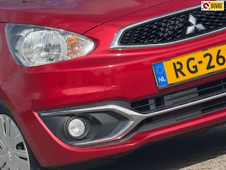 Mitsubishi Space Star 1.0 Cool 5drs Plus - Majestic Red - 95dkm - Nieuwstaat