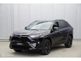 Toyota RAV4 2.5 Hybrid AWD, Black Edition, 38.800 KM