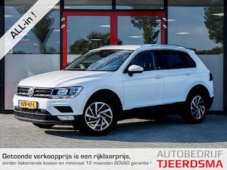 Volkswagen Tiguan 1.4 TSI Comfortline Business | Trekhaak (Elektrisch) | Stoelverwarming | Navigatie | Cruise Control Adaptief | Climate Control | Parkeersensoren | Apple Carplay | Android Auto | Privacy Glas | Lichtmetalen Velgen |
