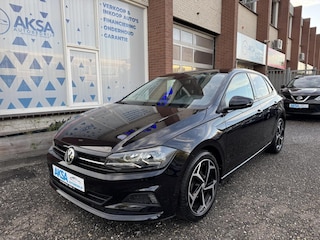 Volkswagen Polo 1.0 TSI 95pk Beats CarPlay Navigatie Stoelvw Leder 17 inch