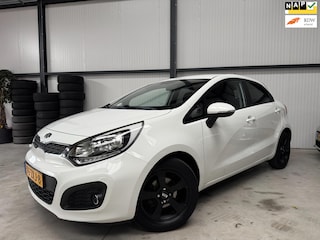 Kia Rio 1.2 CVVT Design Edition Airco Cruise Parkeersensor NAP!