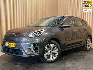 Kia Niro DynamicLine 64 kWh|FACELIFT|3-FASE|1/2 LEDER|ACC|CARPLAY|CAMERA|STOEL-,STUURVERW.|INCL.BTW|1e EIG.|NL-AUTO|NAP|