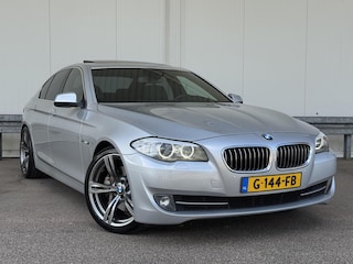 BMW 535i High Executive|PANO|MEMORY|HUD|20"|H&K|SPORTAUT|306PK|COMFORTSTOELEN