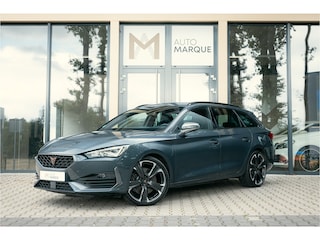 Cupra Leon 1.4 e-Hybrid VZ 245PK | Adrenaline | Navigatie incl. Apple CarPlay | 19" LM Velgen | LED | Stoelverwarming | Stuurwielverwarming | Parkeersensoren |