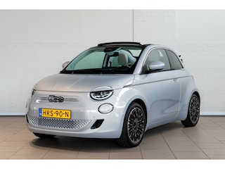 Fiat 500 La Prima 42 kWh Cabrio | Adaptieve Cruise Controle | Camera | Parkeersensoren | Navigatie | Stoelverwarming | Keyless | Apple Carplay & Android Auto |