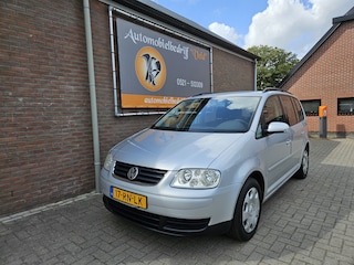 Volkswagen Touran 1.6-16V FSI Trendline