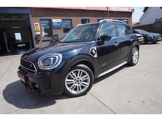 Mini Countryman (f60) 1.5 220pk Plug-In Hybrid Essential ALL4 Aut. Cooper Camera Navigatie S E