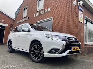 Mitsubishi Outlander 2.0 PHEV PREMIUM, BOVAG garantie,