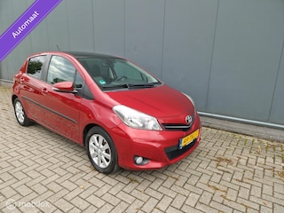 Toyota Yaris 1.3 VVT-i Executive Automaat panoramadak