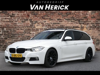 BMW 3-serie Touring 320i Executive | M-Sport | Panorama | Trekhaak | Navi