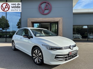 Volkswagen Golf 1.5 eTSI 150pk DSG Goal | Camera | Trekhaak | Dode hoek | IQ light | Rijklaar incl. garantie